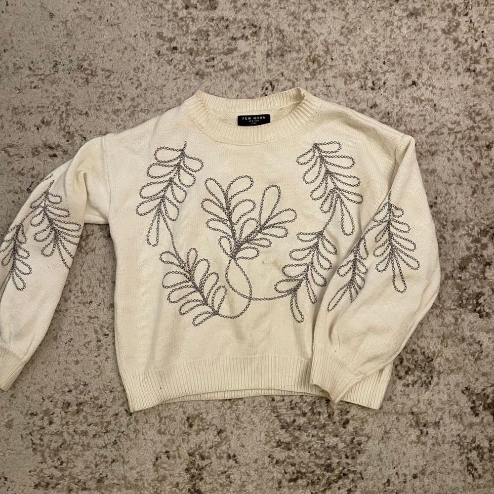 Few Moda White Sweater